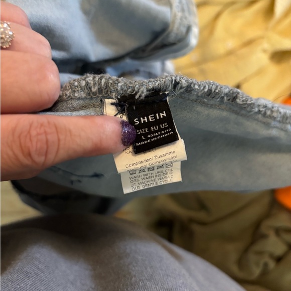 SHEIN ROMPER - Picture 2 of 2